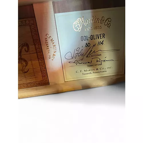 Used Martin 00L-OLIVER Custom Graphic Acoustic Guitar Custom Graphic