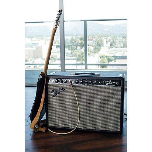 Fender '64 Custom Deluxe Reverb 20W 1x12 Tube Guitar Combo Amp Black