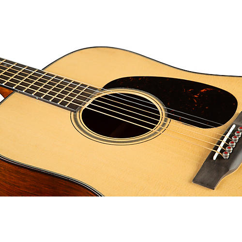 Martin D-18 Modern Deluxe Dreadnought Acoustic Guitar Natural