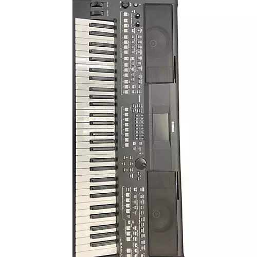 Used Yamaha Yamaha PSR-SX600 61-Key Arranger Keyboard Arranger Keyboard