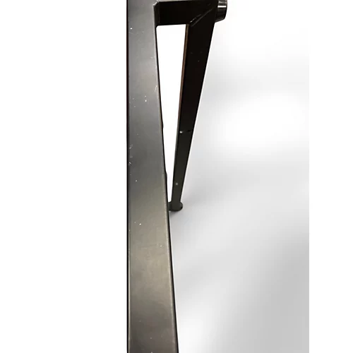 Used Pedaltrain CLASSIC 2 Pedal Board