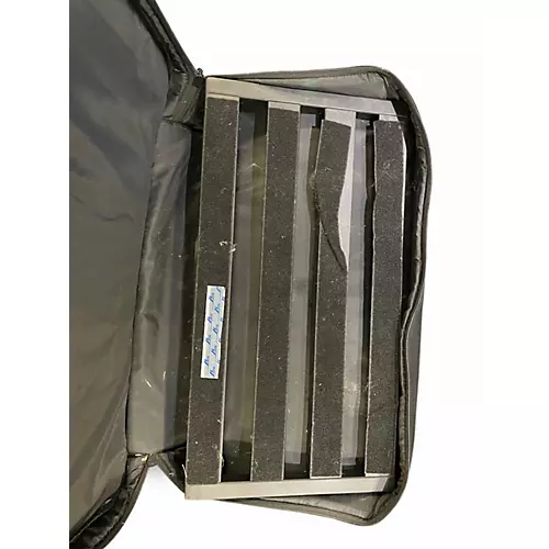 Used Pedaltrain CLASSIC 2 Pedal Board