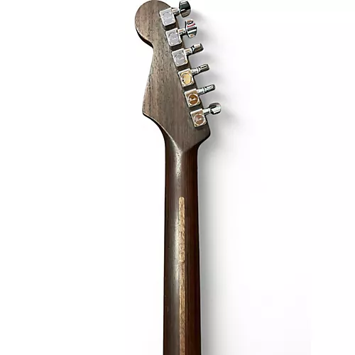 Used 2017 Fender Limited Edition American Professional Stratocaster Daphne Blue Solid Body Electric Guitar Daphne Blue