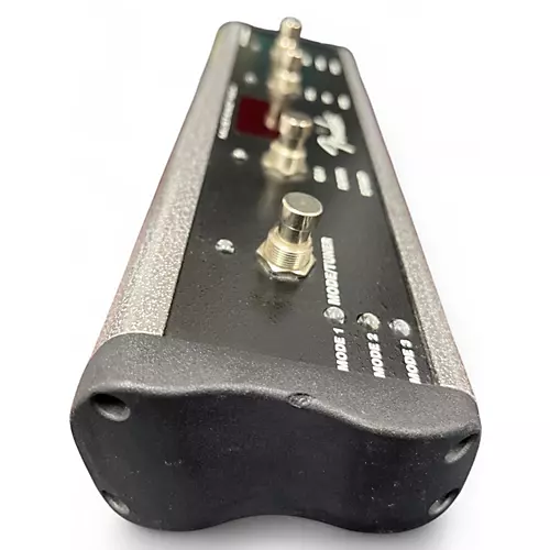 Used Fender MUSTANG MS4