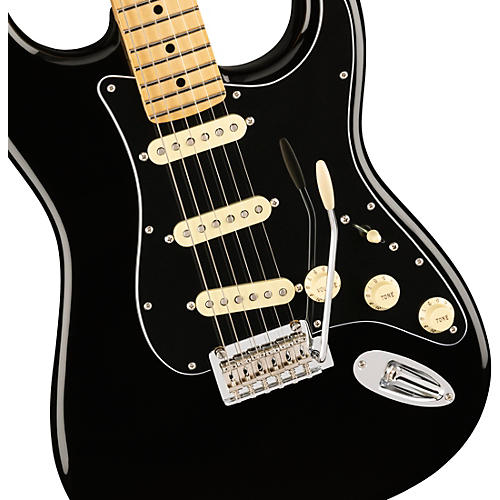 Fender Player Stratocaster Maple Fingerboard Limited-Edition Electric Guitar Black