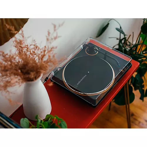 Audio-Technica AT-LP70X-BZ Fully Automatic Belt-Drive Turntable Black/Bronze