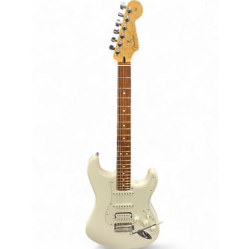 Used Fender Player Stratocaster HSS white Solid Body Electric Guitar white