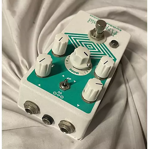 Used EarthQuaker Devices Arpanoid Polyphonic Pitch Arpeggiator Effect Pedal
