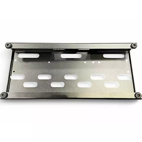 Used Voodoo Lab DINGBAT SMALL Pedal Board