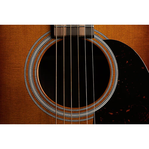Martin HD-28 Standard Dreadnought Acoustic Guitar Sunburst