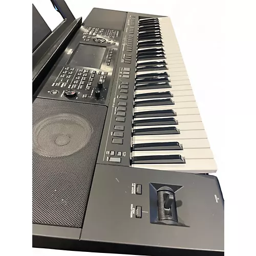 Used Yamaha PSRSX900