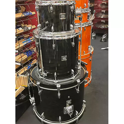 Used Yamaha 3 piece Oak Custom Trans Black Drum Kit Trans Black