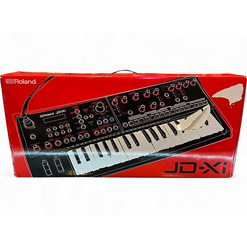 Used Roland JDXI Synthesizer