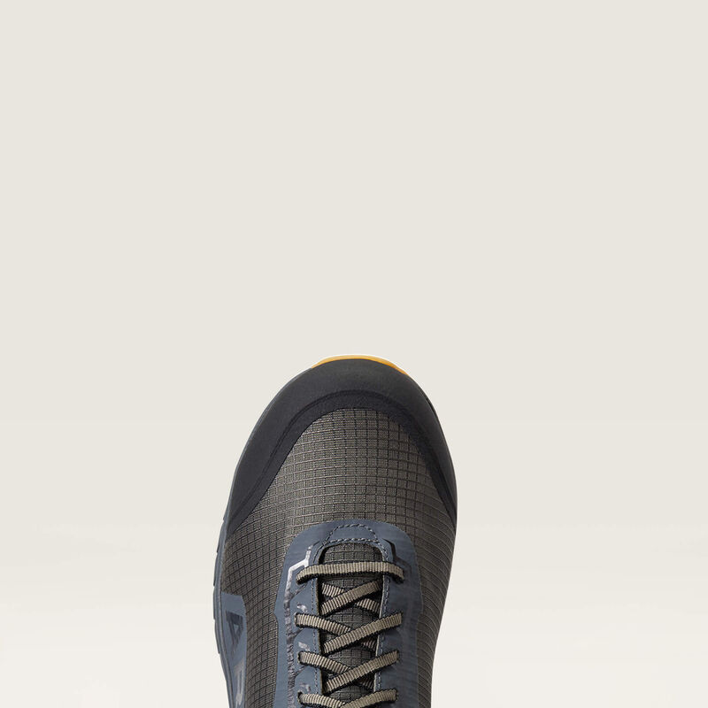 Outpace&trade; Composite Toe Safety Shoe