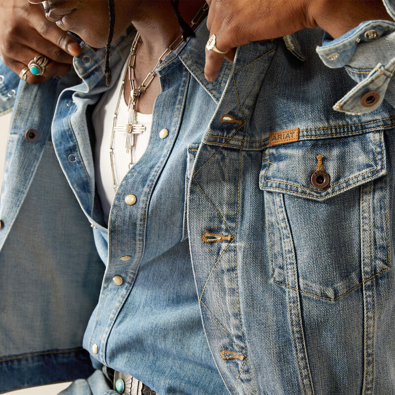 Everybody's Yellowstone Hometown Denim Jacket