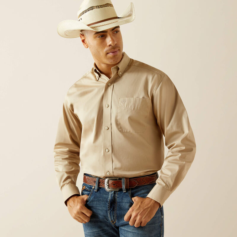 Lightweight Solid Twill Classic Fit Shirt