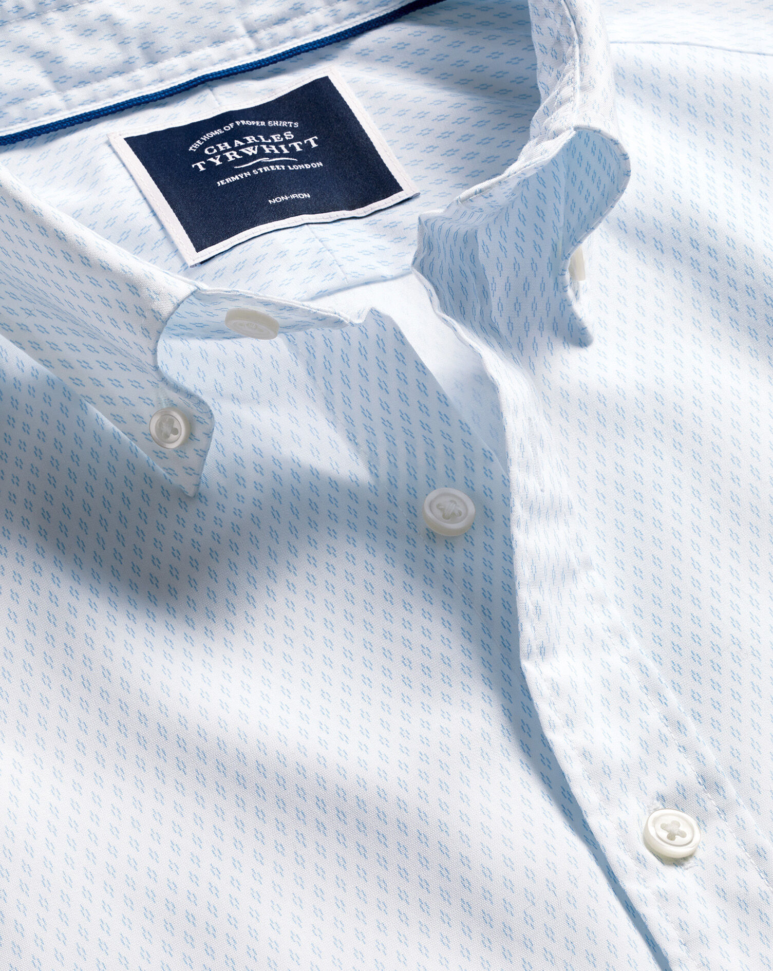 Charles Tyrwhitt Button-Down Collar Non-Iron Stretch Geo Print Short Sleeve Shirt - Light Blue