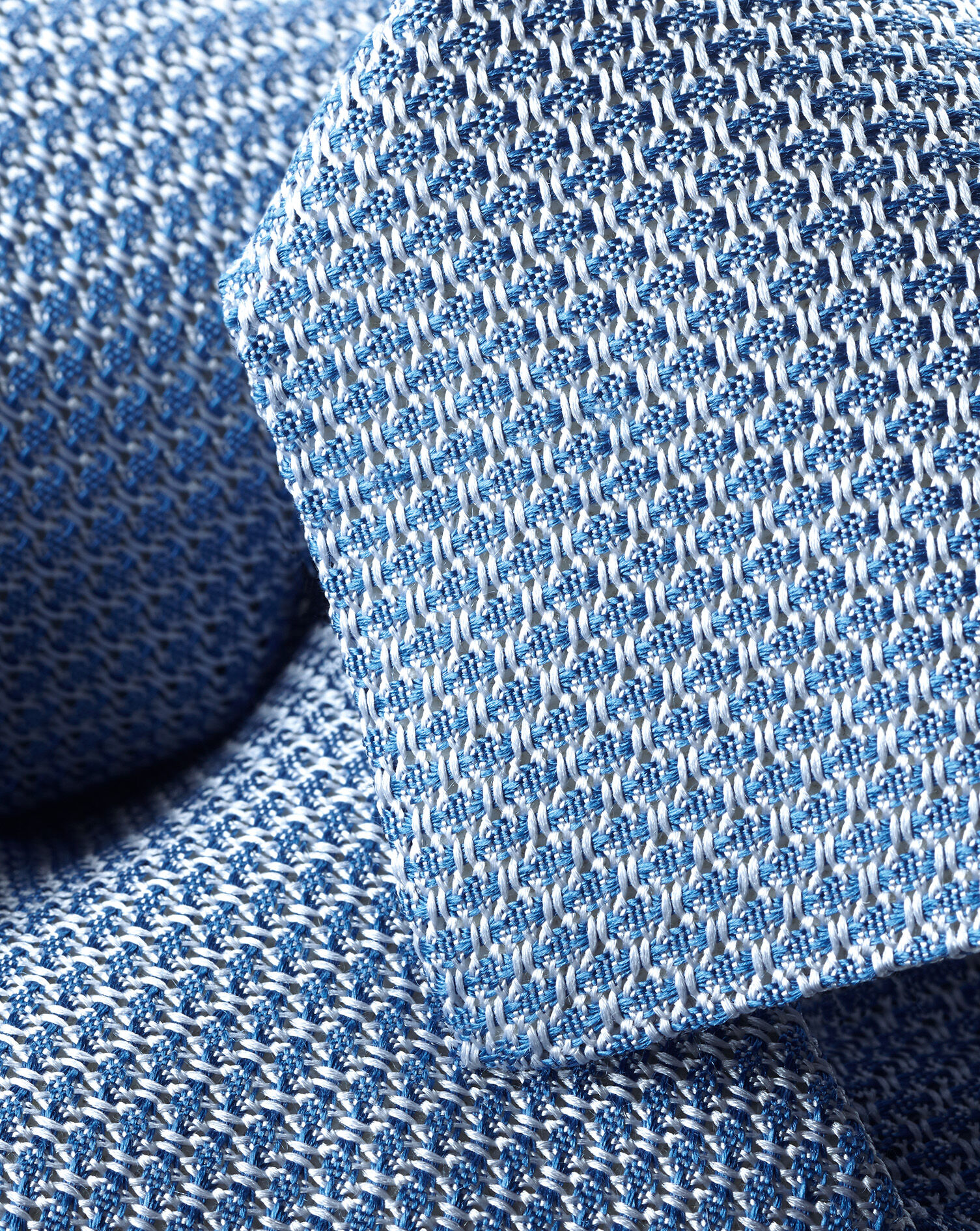 Charles Tyrwhitt Silk Grenadine Italian Luxury Tie - Light Blue