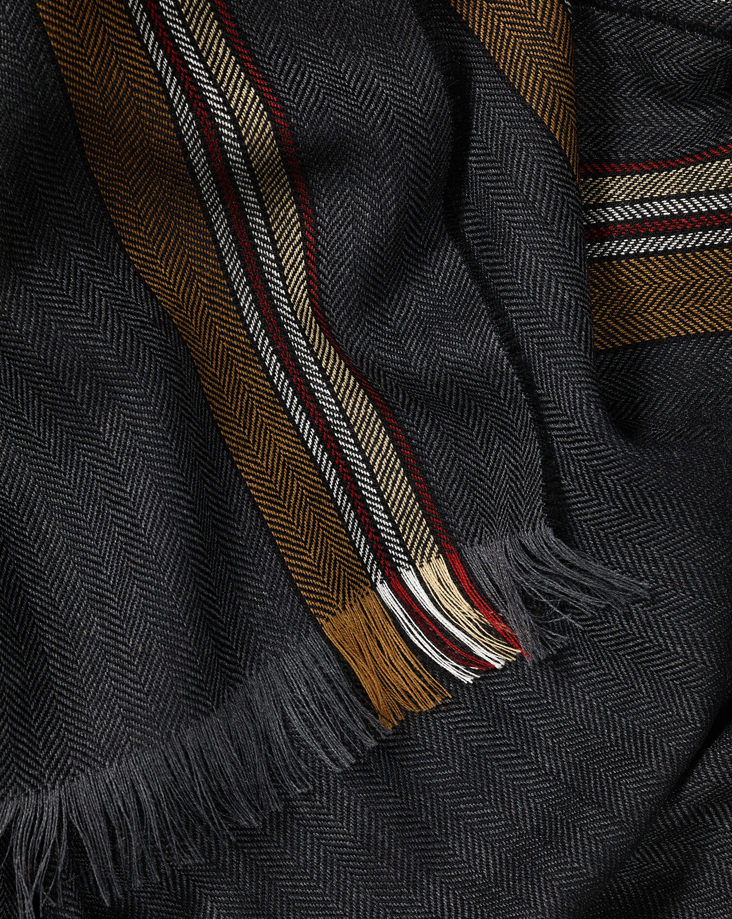 Charles Tyrwhitt Lightweight Merino Herringbone Scarf - Charcoal