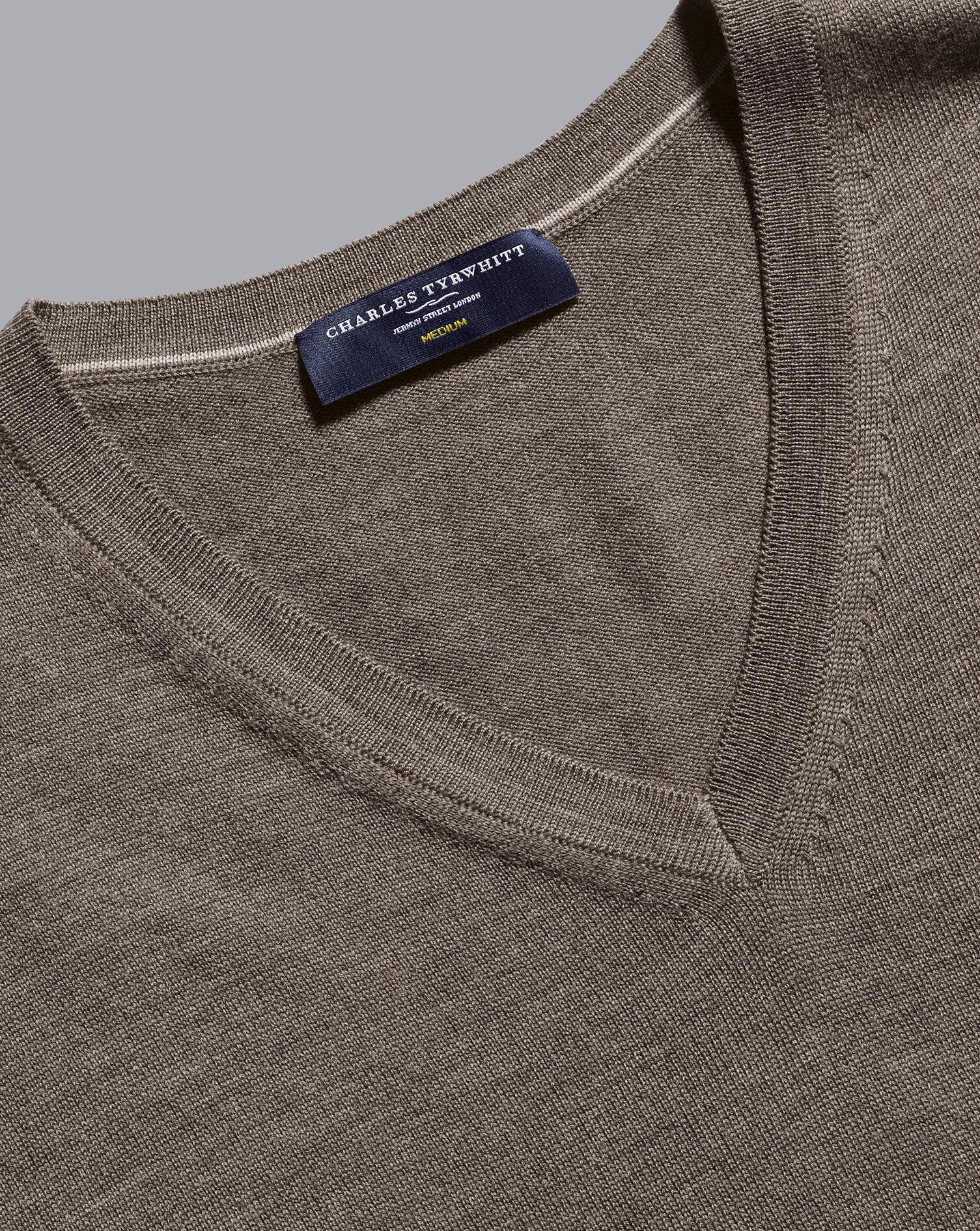 Charles Tyrwhitt Merino V-Neck Sweater - Mocha