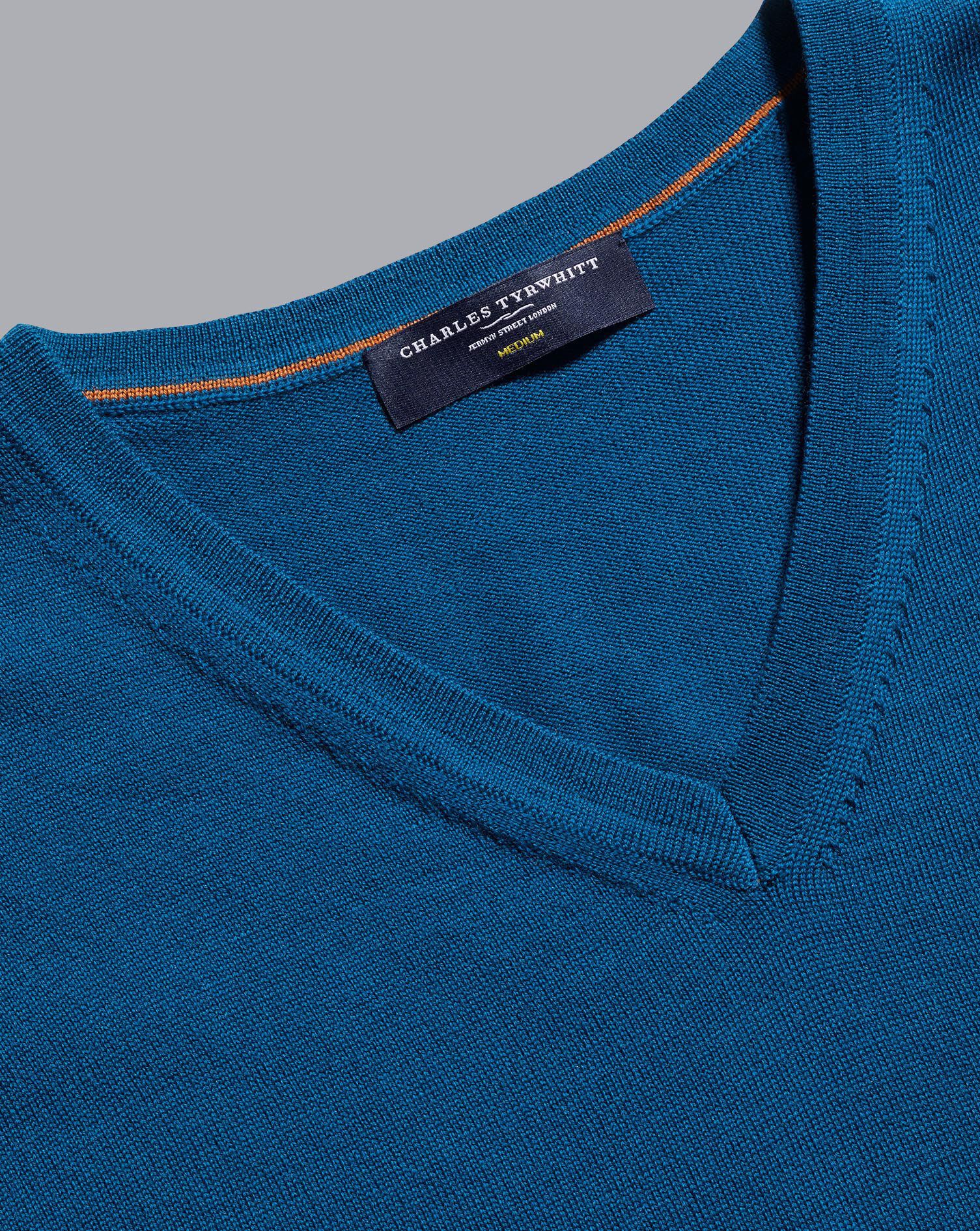 Charles Tyrwhitt Merino V-Neck Sweater - Petrol Blue