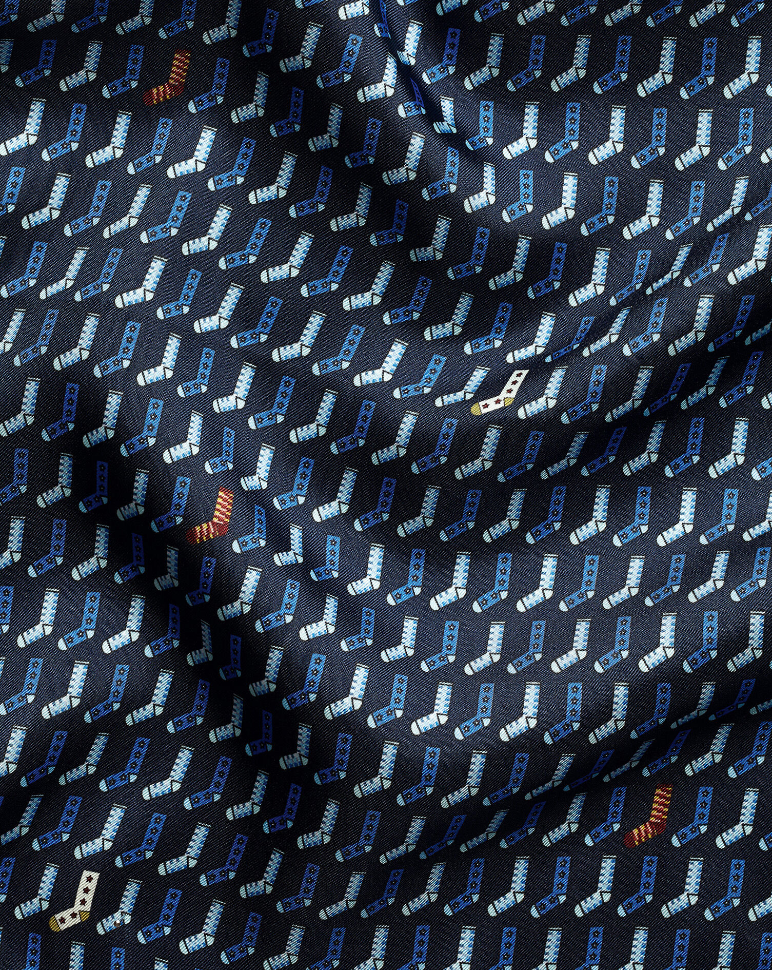 Charles Tyrwhitt Odd Socks Print Pocket Square - Navy