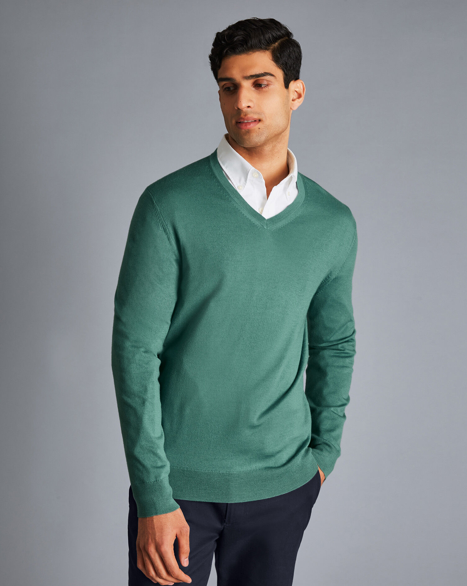 Charles Tyrwhitt Merino V-Neck Sweater - Green