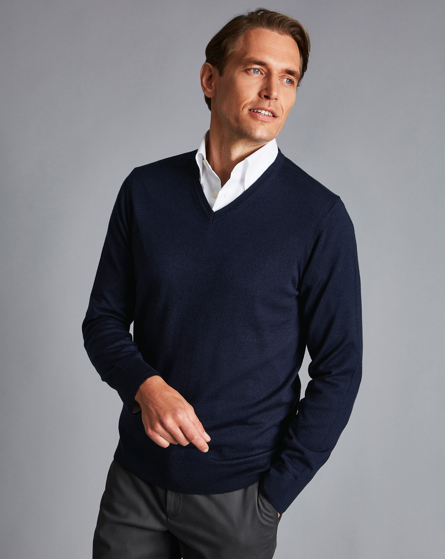 Charles Tyrwhitt Merino V-Neck Sweater - Navy