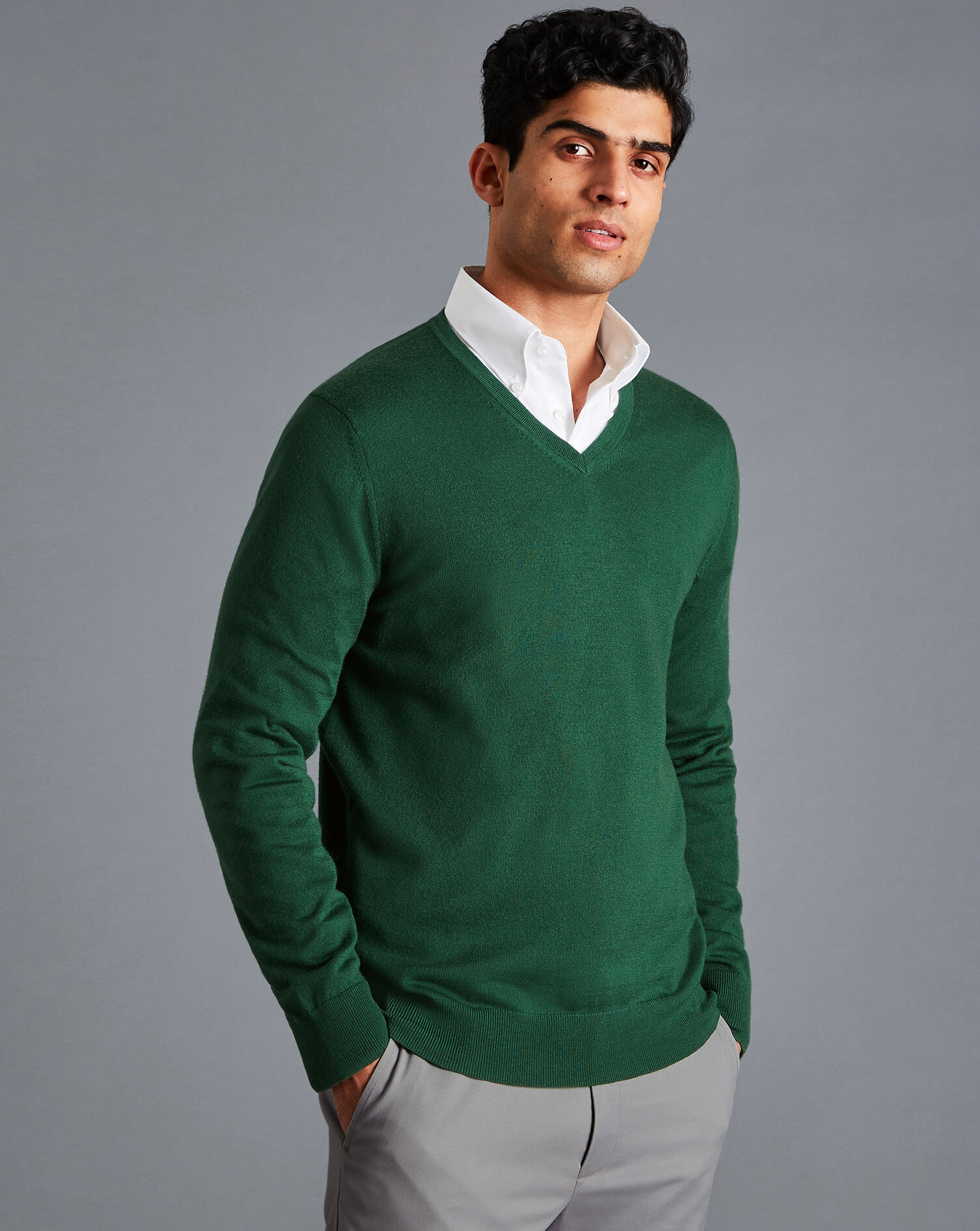 Charles Tyrwhitt Merino V-Neck Sweater - Dark Green