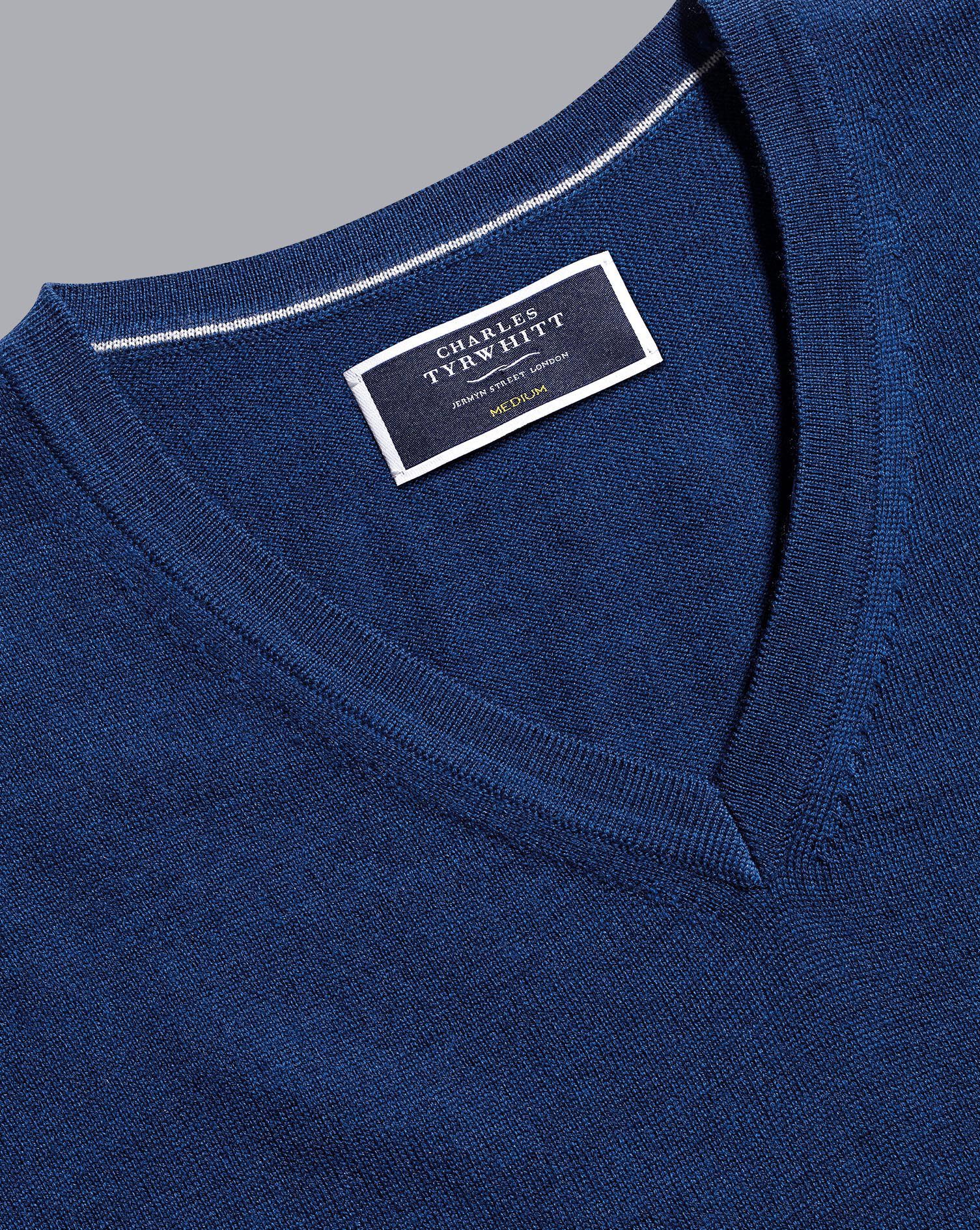 Charles Tyrwhitt Merino V-Neck Sweater - Royal Blue