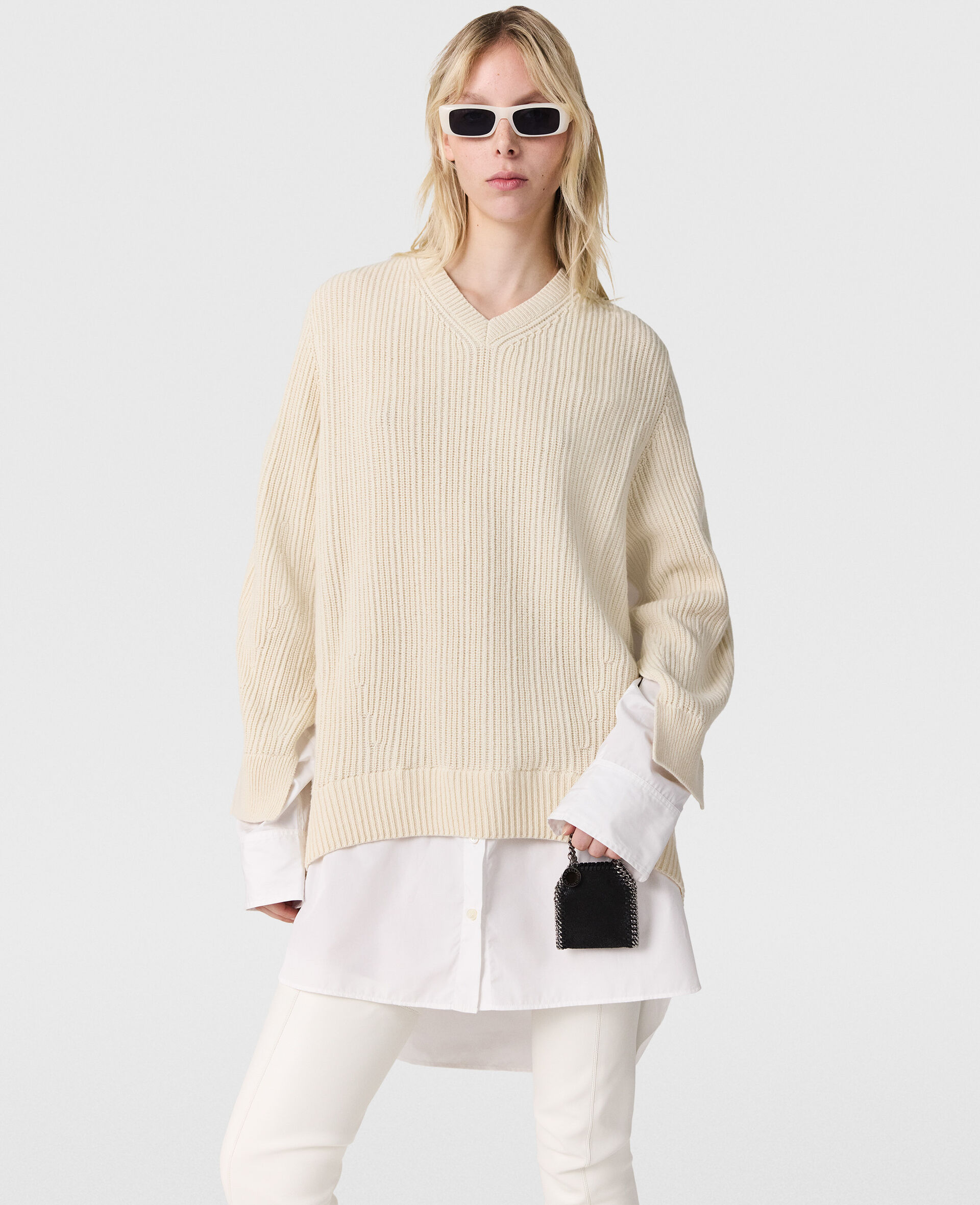 Hybrid Shirting V-Neck Sweater