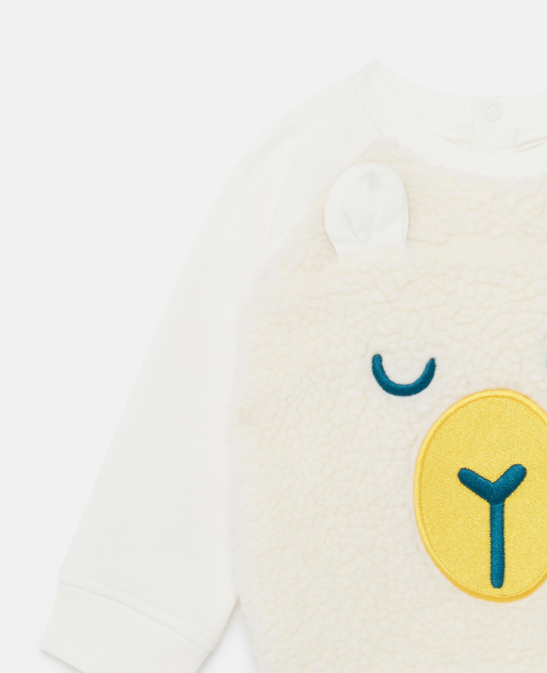 Sheep Appliqué Round-neck Sweatshirt