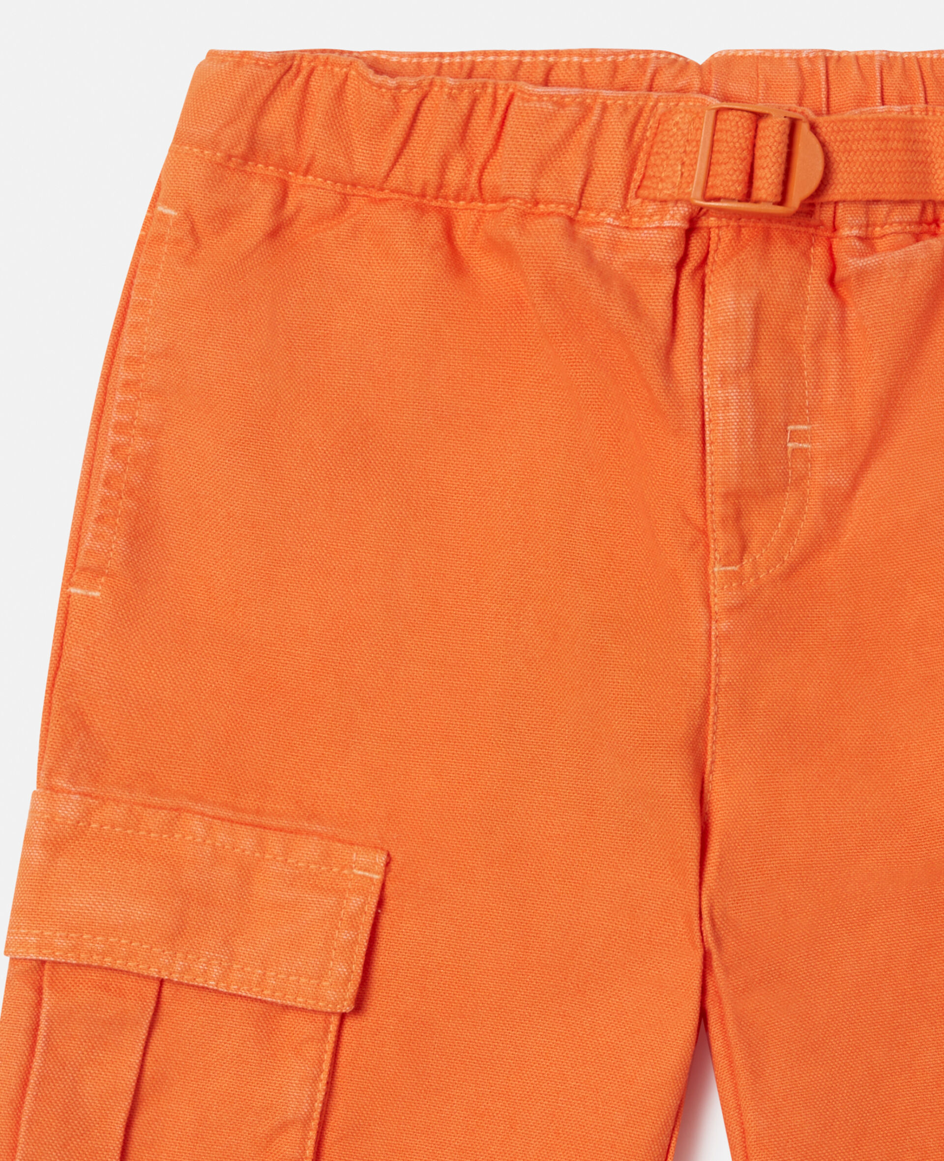 Belted Waist Cargo Shorts