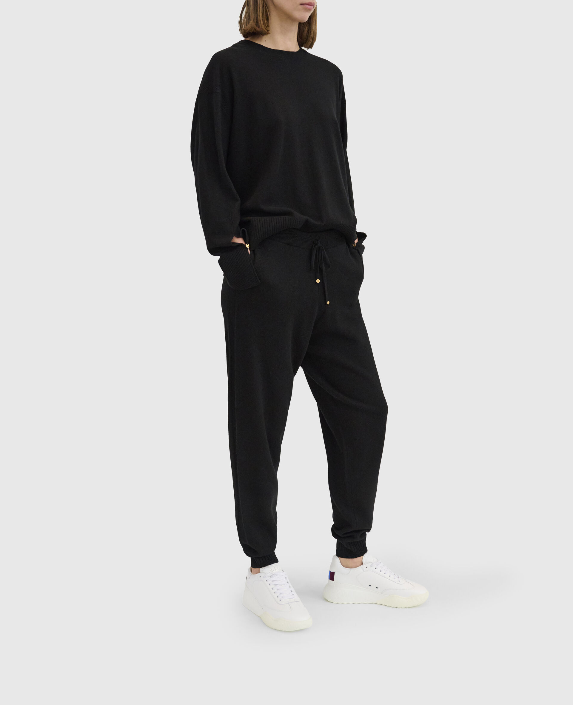 Mid-Rise Tapered SweatPants