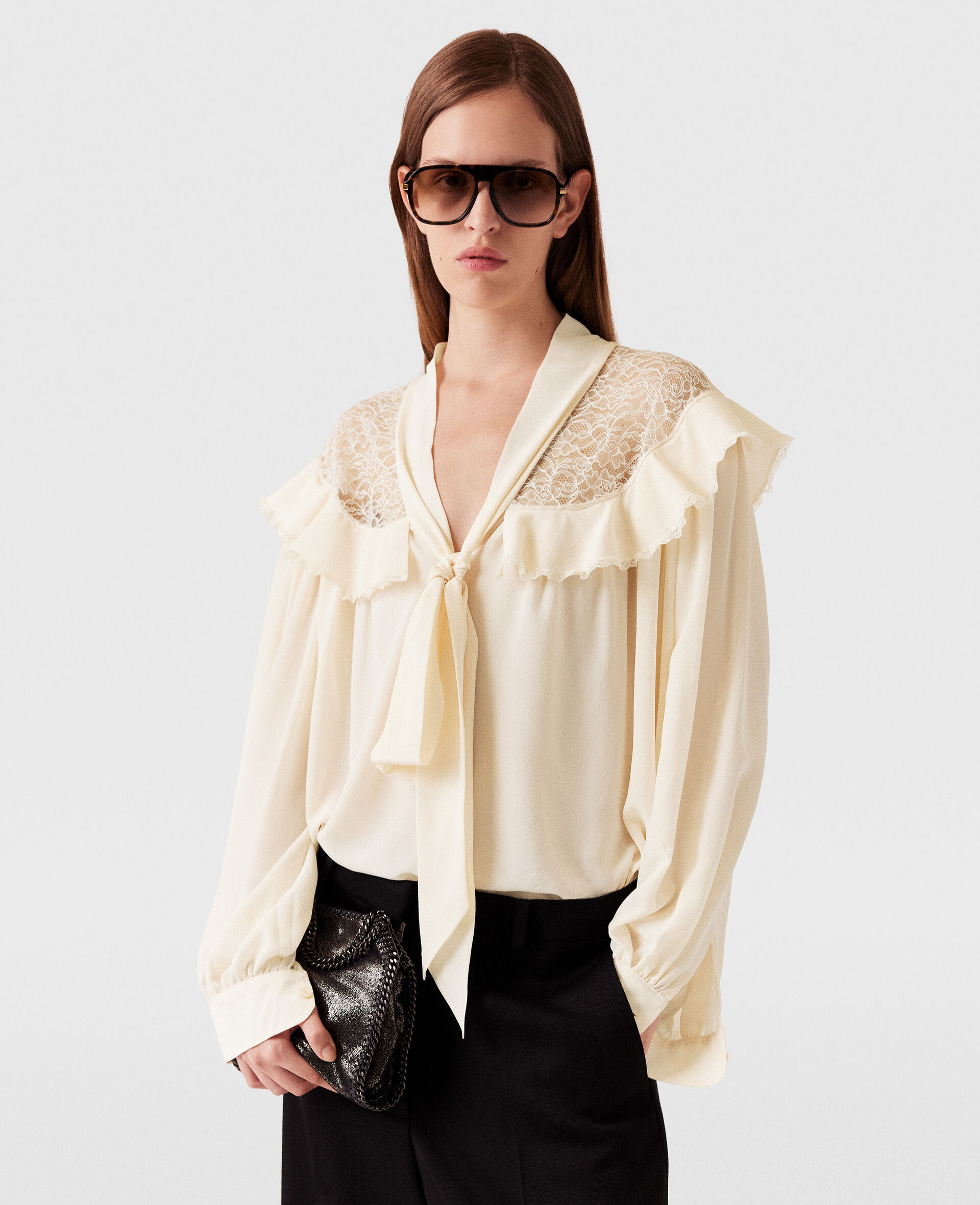 Silk Crêpe de Chine Pussybow Shirt