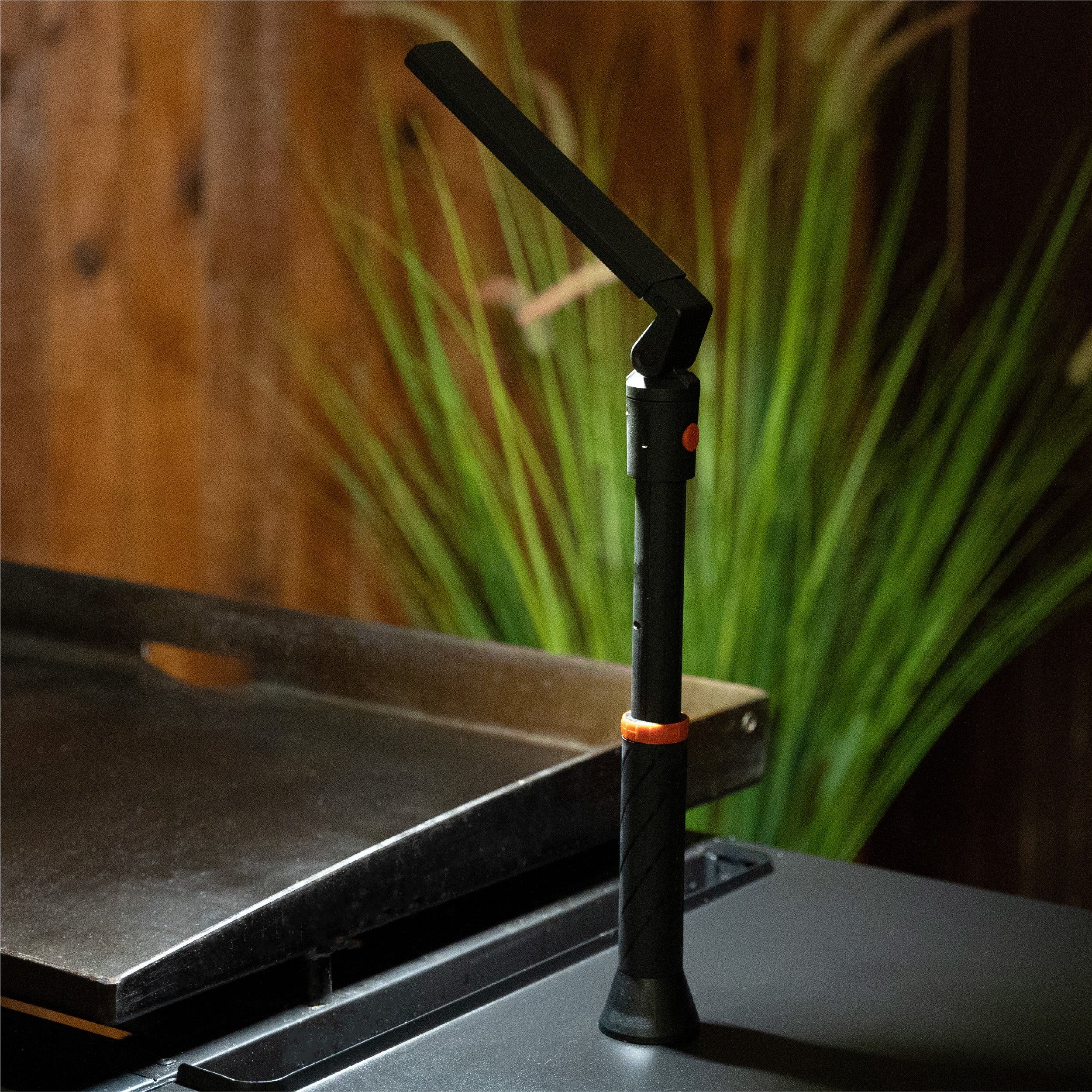 Rechargeable Griddle Light