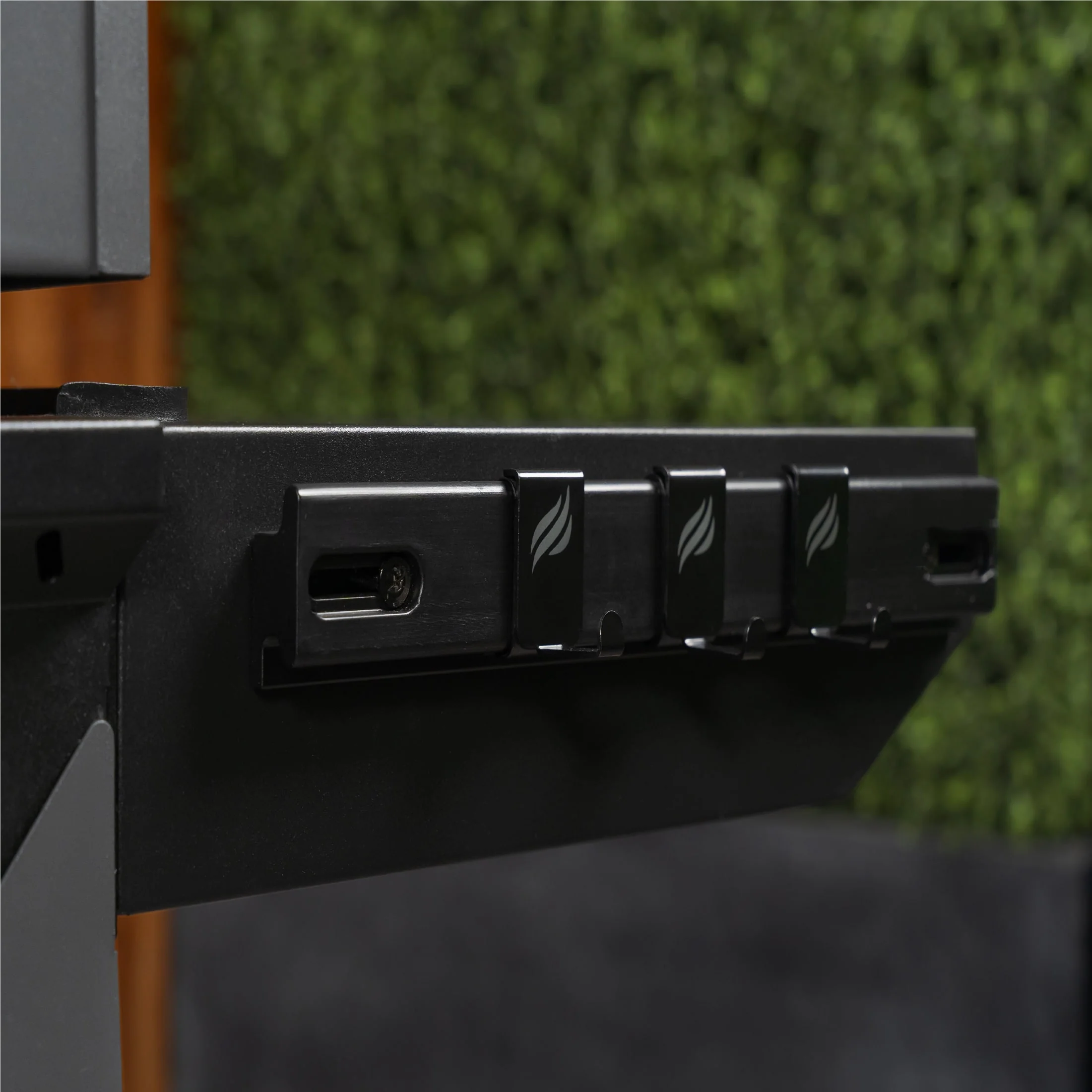 Grease Gate and Tool Hooks