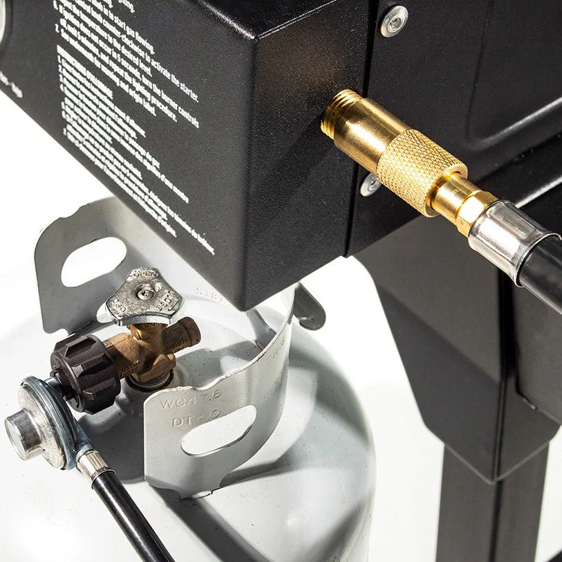 Bulk tank adapter w/ regulator