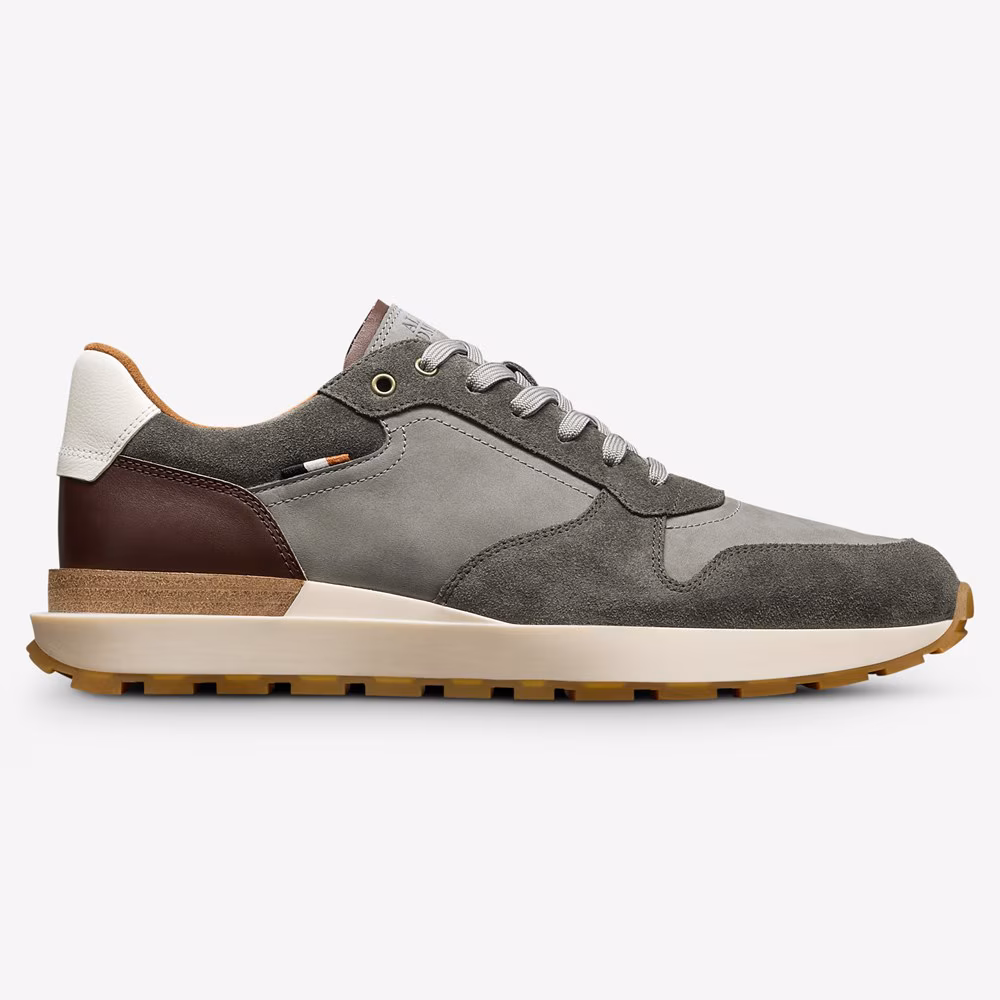 Lionel Lace-up Sneaker