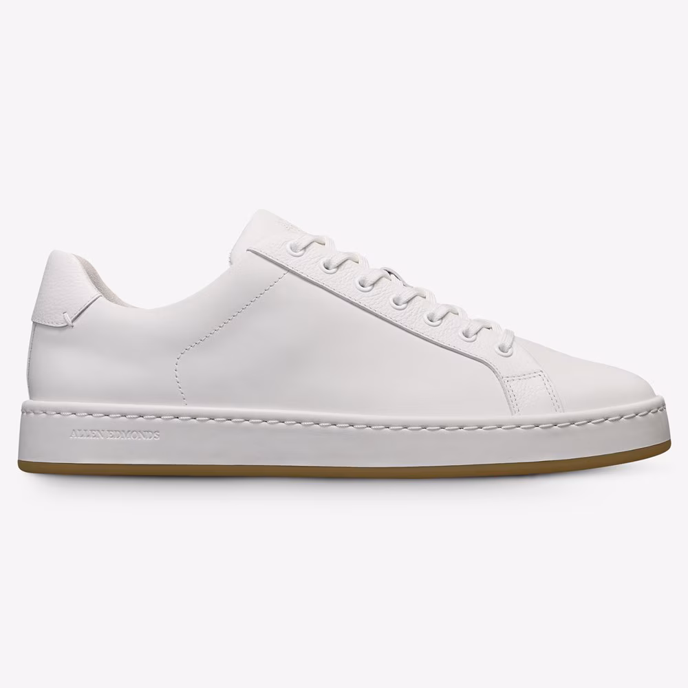 Barnes Lace-up Sneaker