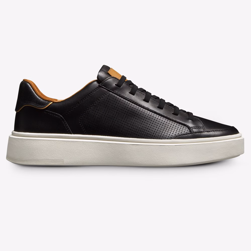Oliver Slip-on Stretch-lace Sneaker