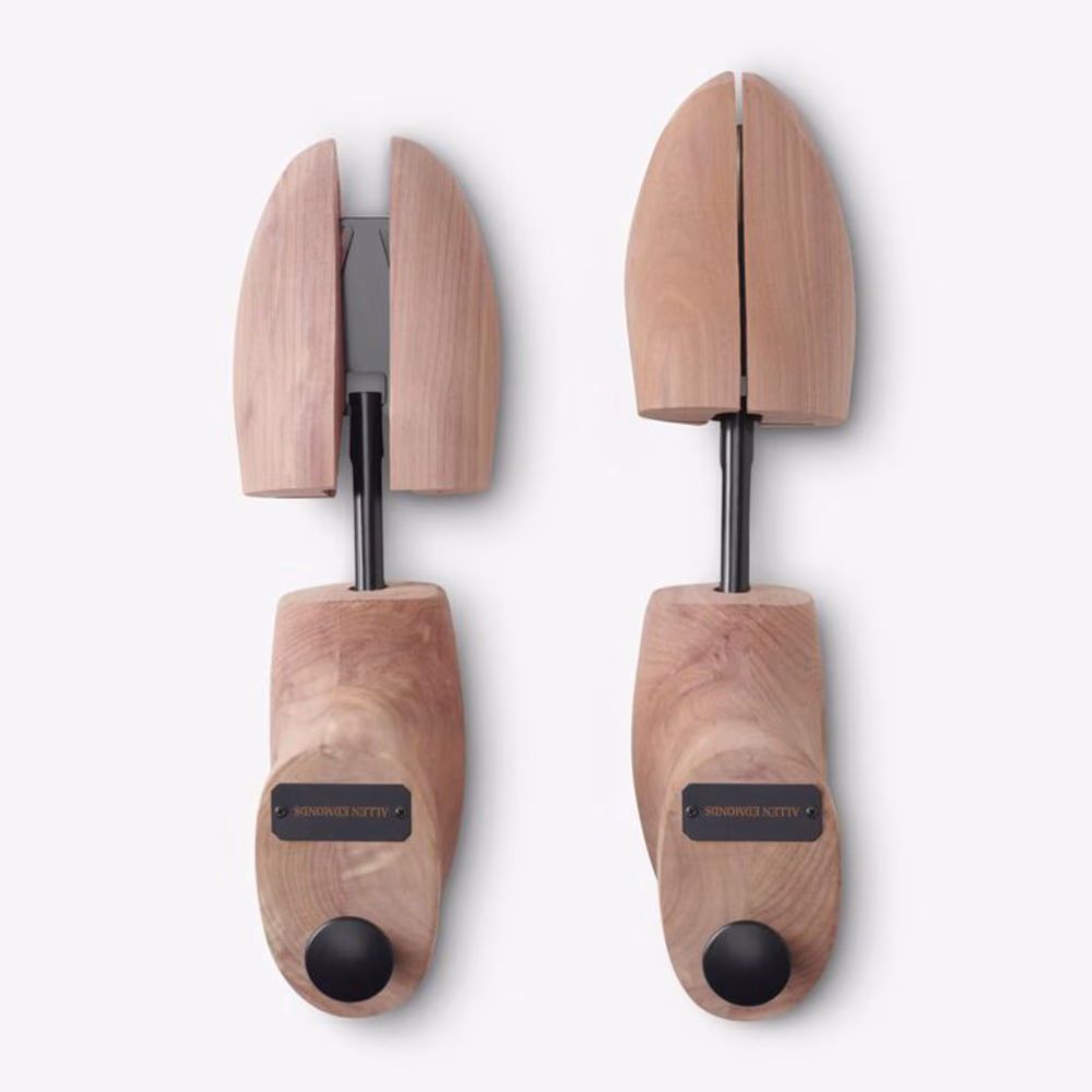 Combination Cedar Boot Trees with Knob 2