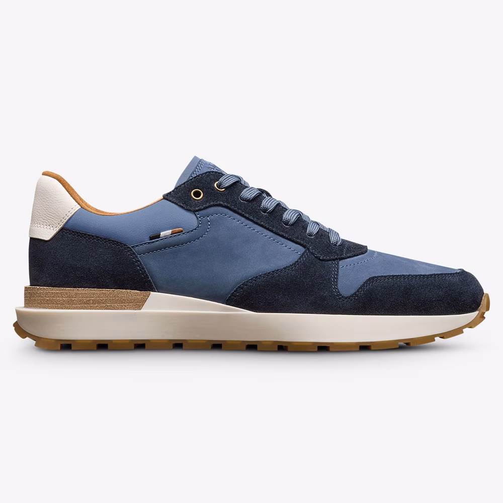 Lionel Lace-up Sneaker