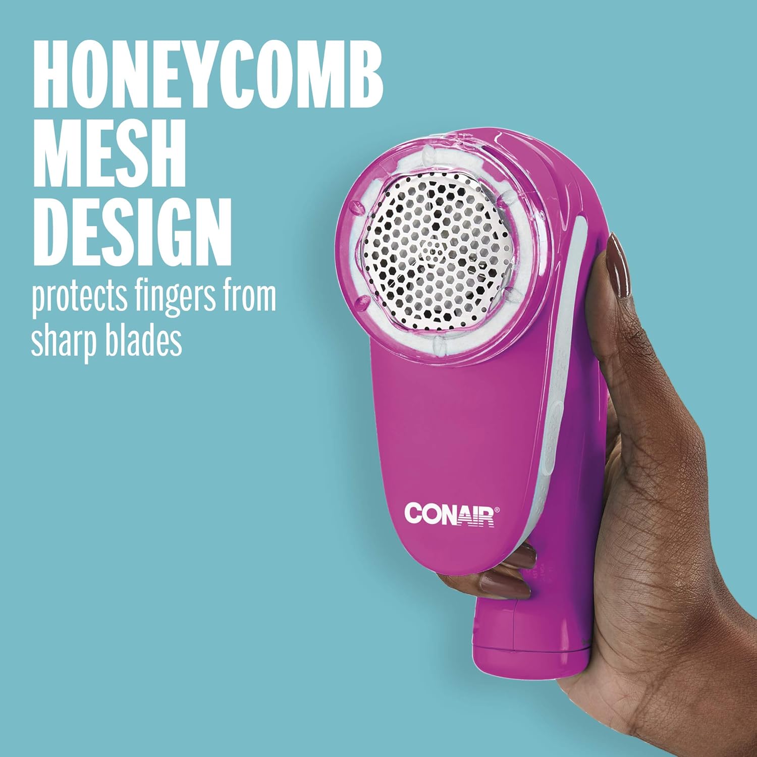 Conair Fabric Shaver and Lint Remover, Battery Operated Portable Fabric Shaver, White