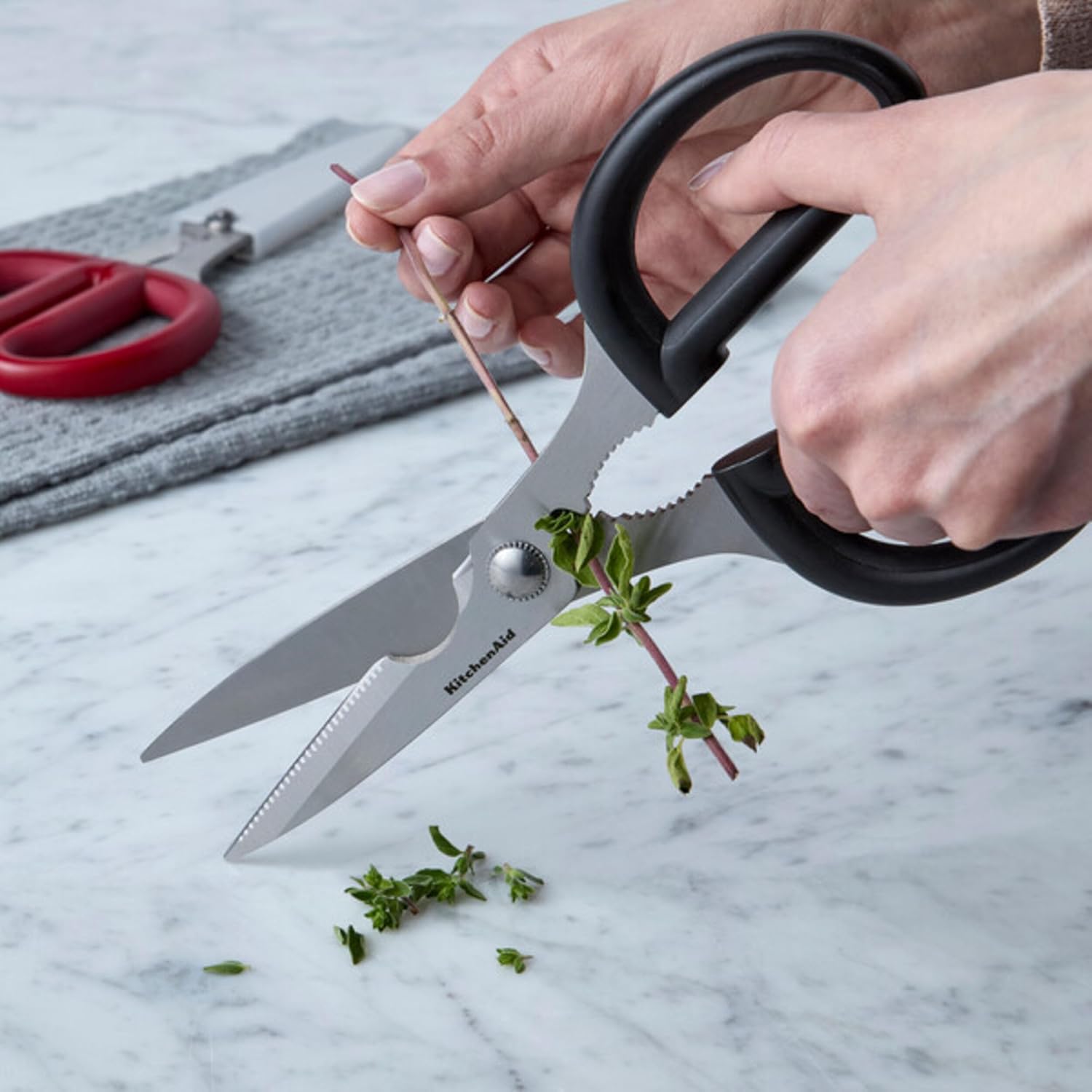 KitchenAid All Purpose Kitchen Shears with Protective Sheath for Everyday use, Dishwasher Safe Stainless Steel Scissors with Comfort Grip, 8.72-Inch, Black