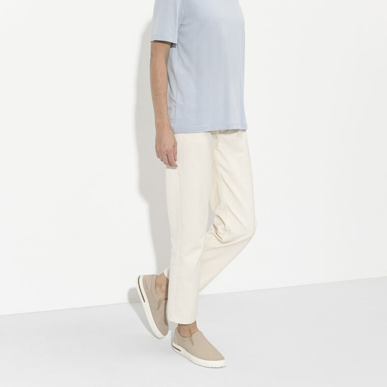 Oswego Canvas/Suede