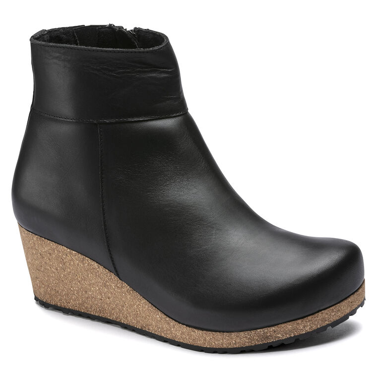 Ebba Leather