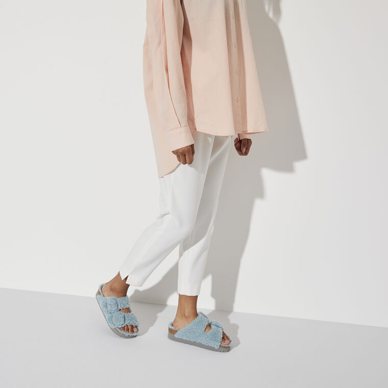 Arizona Big Buckle Shearling Shearling