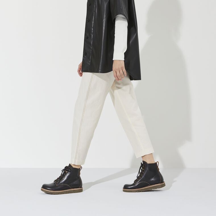 Birmingham Lace Women Oiled Leather