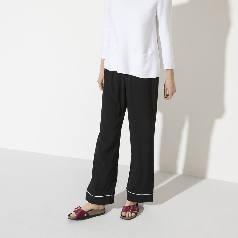 Madrid Big Buckle Velvet